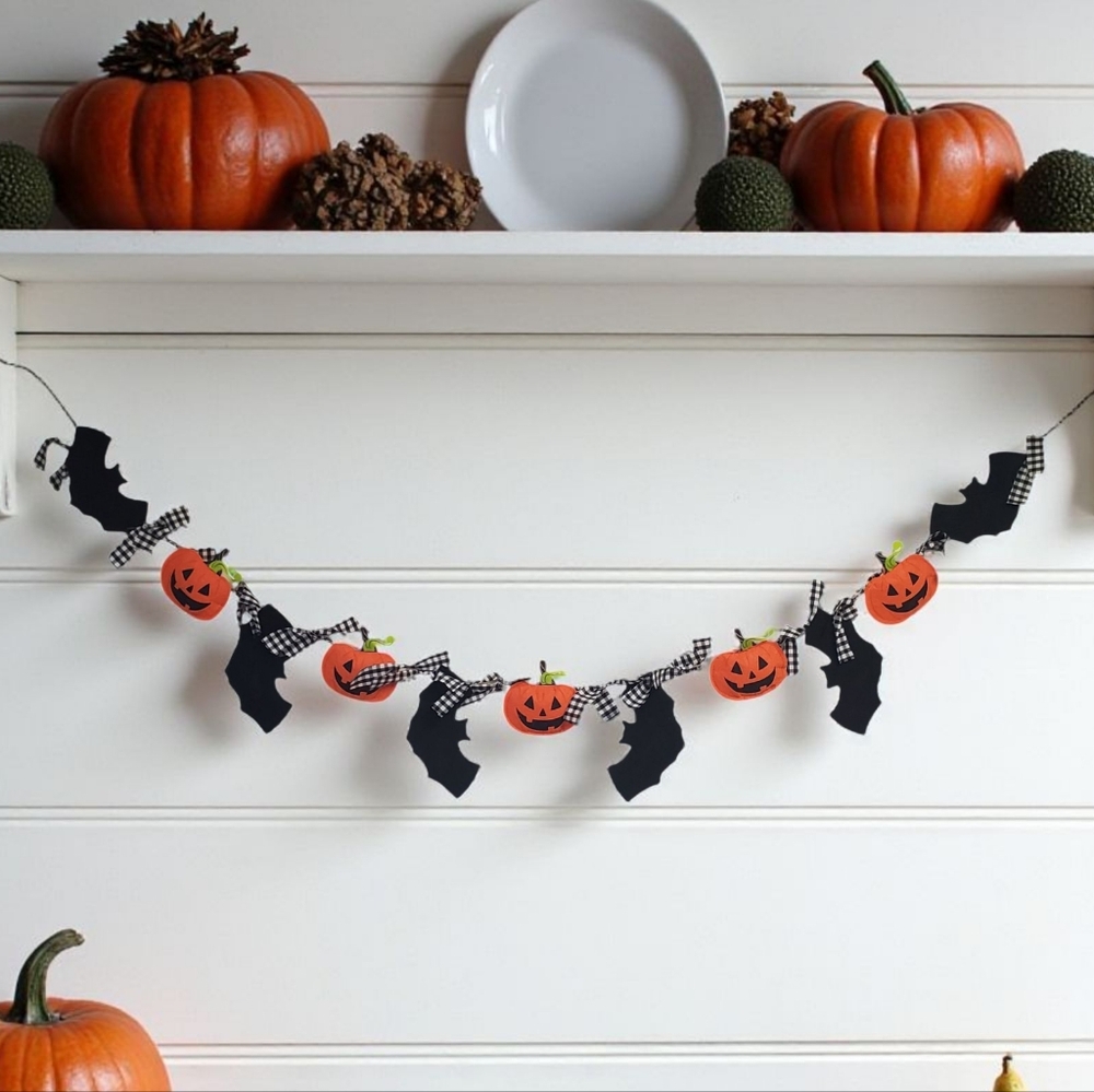 Halloween Pumpkin and Bat Garland Homecrafted